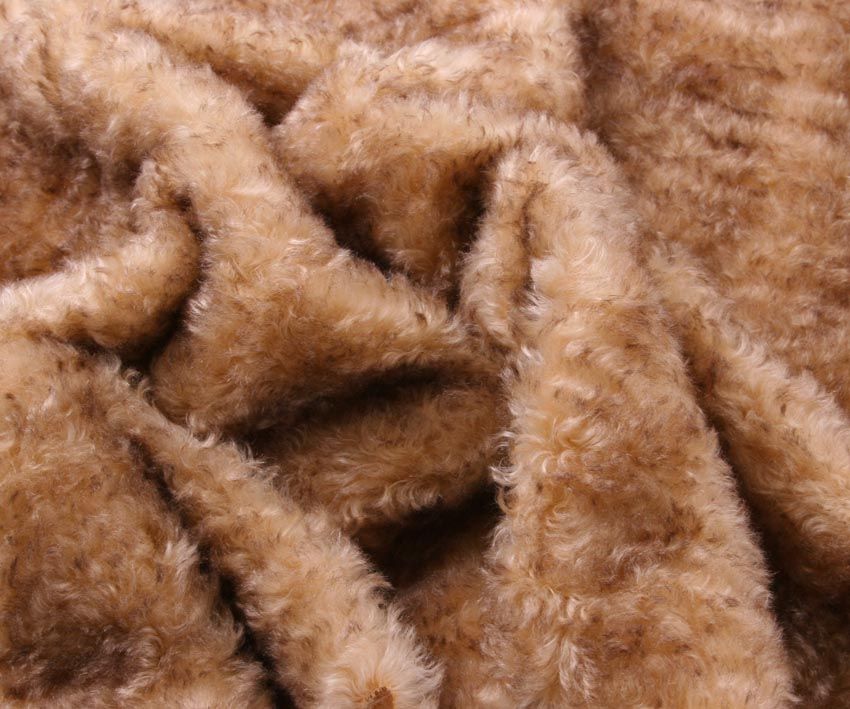 721 DENSE CURLED TIPPED MOHAIR PER FAT 1/4